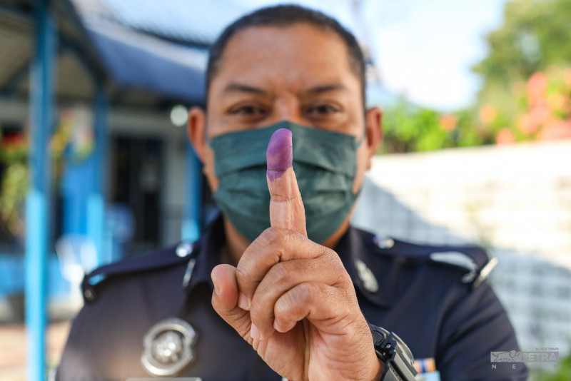 [PHOTOS] Early voting to determine the future of Melaka
