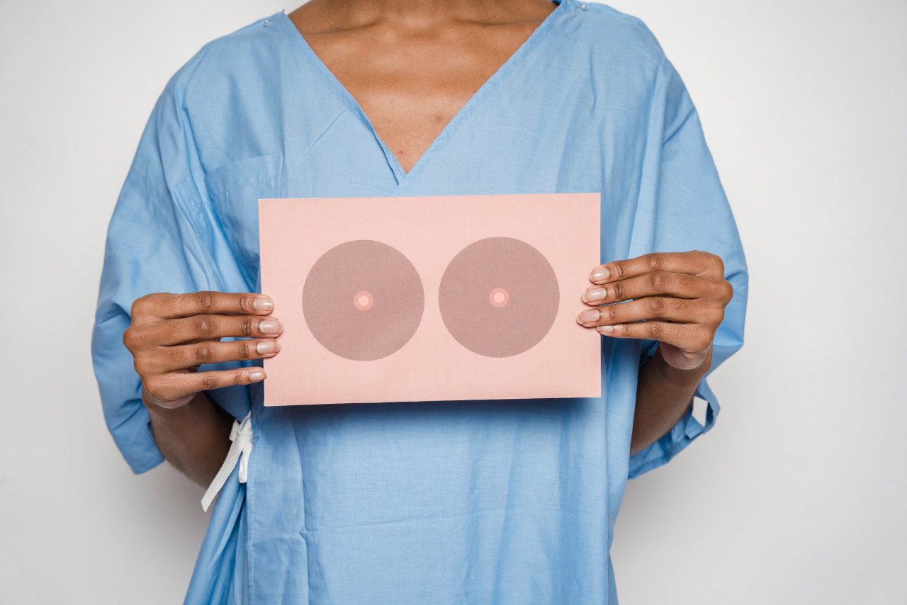 IORT is performed during surgery immediately following the removal of a breast lump and before the lumpectomy incision is closed. – Pexels pic