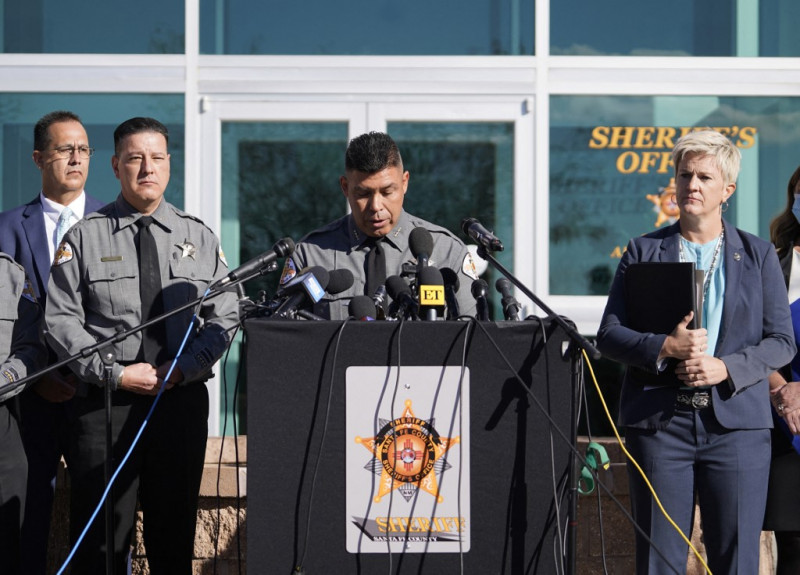 Baldwin shooting armorer has 'no idea' why live rounds present