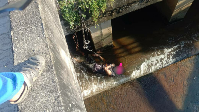 Passers-by find cable thief electrocuted to death in drain