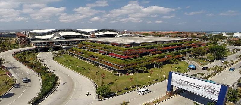 Bali reopens to international tourists, but no one in sight