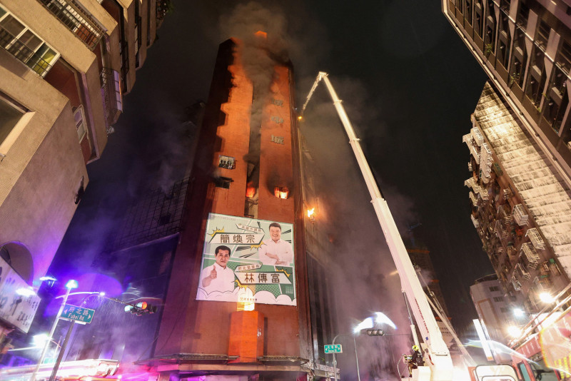 46 die in Taiwan building inferno