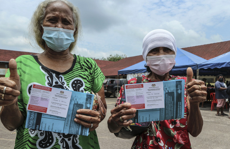 Life hard for Orang Asli without vaccination e-certificate: senator