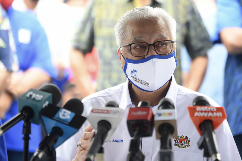 Cabinet yet to discuss NRC’s proposal to reopen borders: PM