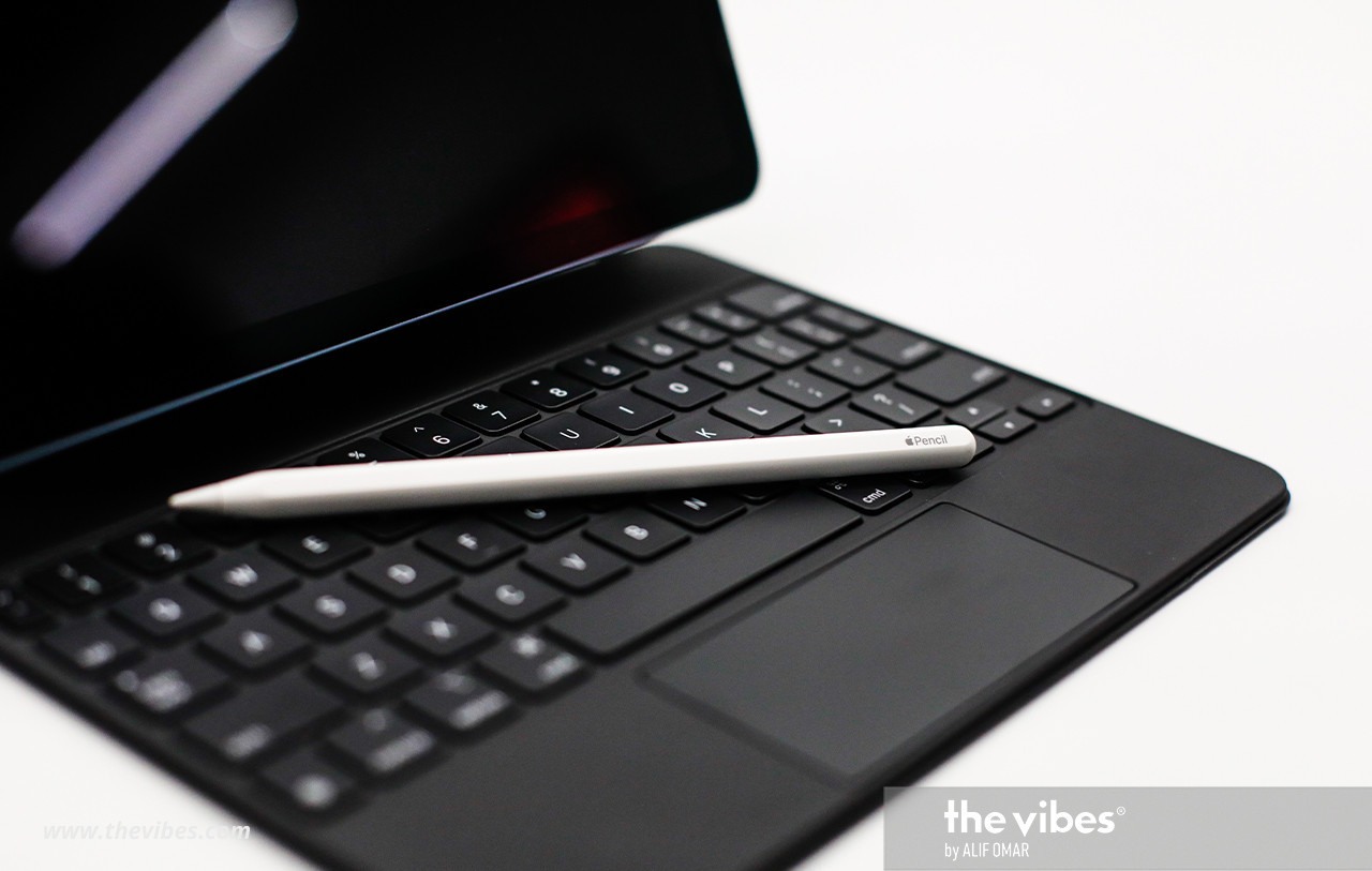 The Apple Pencil provides a nice aesthetic contrast to the iPad and the Magic Keyboard. – ALIF OMAR/The Vibes pic