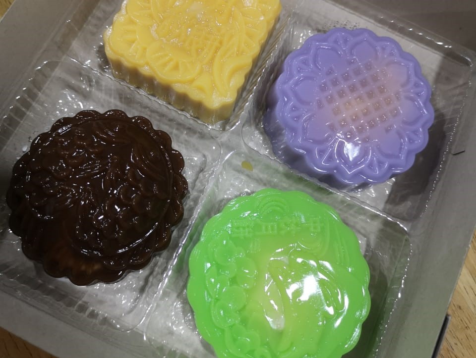 Luke's improvised mooncake recipes fill a need from customers who want something different from the traditional mooncake. – Pic courtesy of Luke Kim Yoong