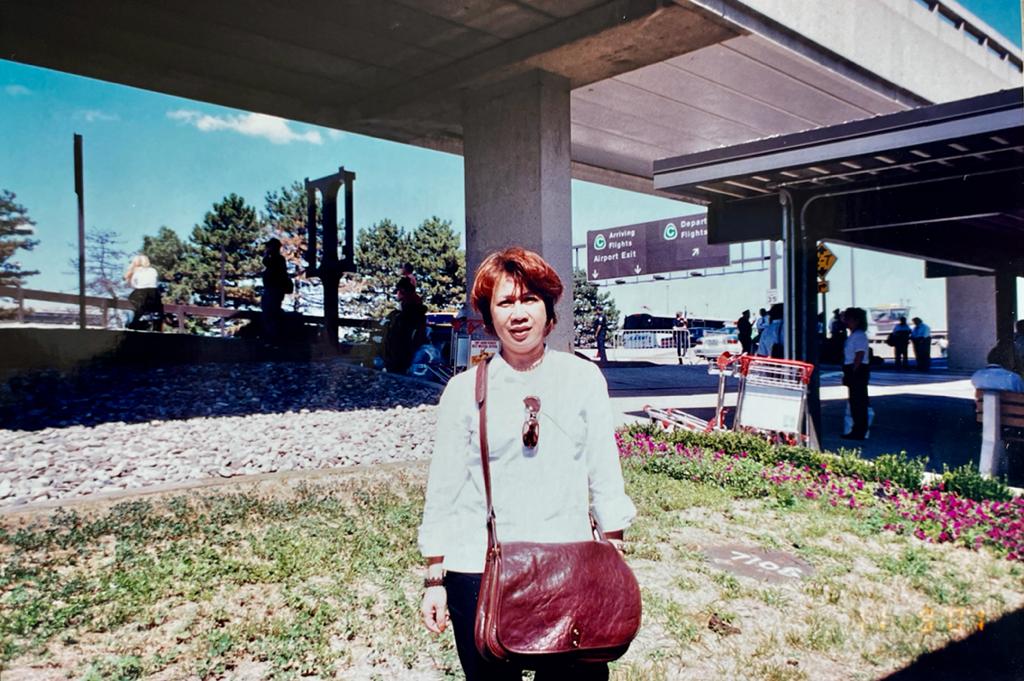 Tan Sri Noorul Ainur Mohd Nur on the morning of September 11, 2001. This photo was taken at Newark Airport, after being told to leave the airport building. – Pic courtesy of Noorul Ainur Mohd Nur
