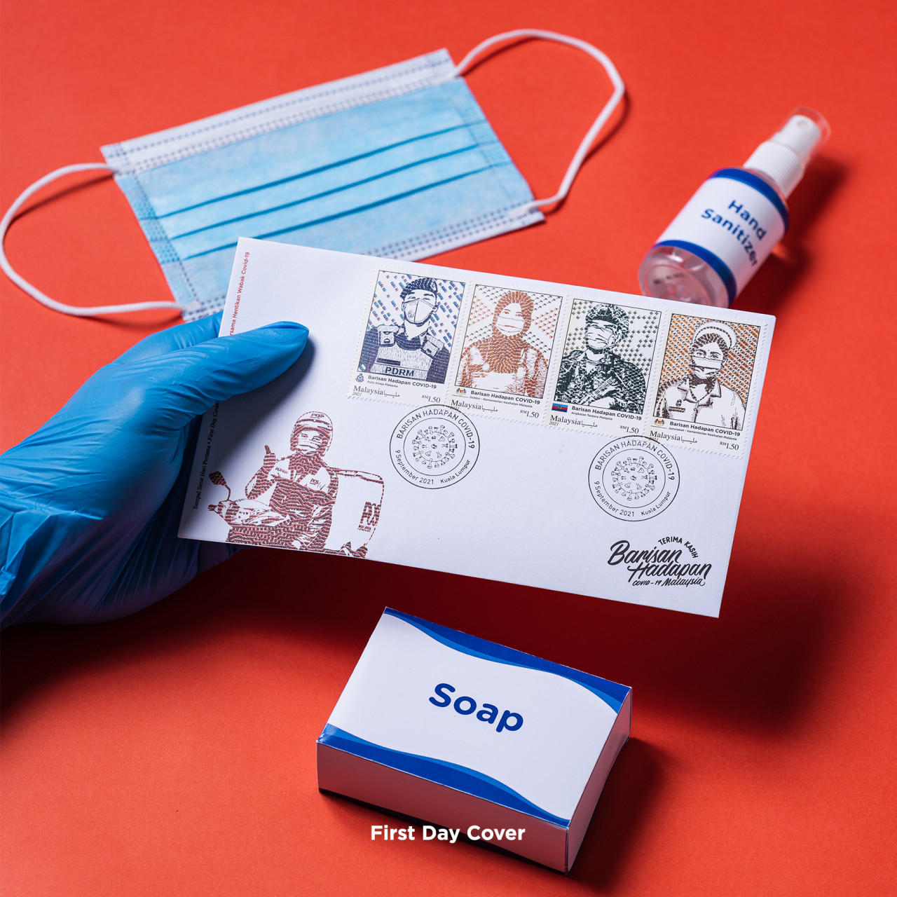 The launch of the special edition includes 20,000 copies of First Day Covers. – Pic courtesy of Pos Malaysia