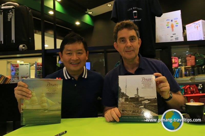 Blogger Timothy Tye (left) with author Marcus Langdon, who has written several historical accounts of Penang. – File pic, September 25, 2021