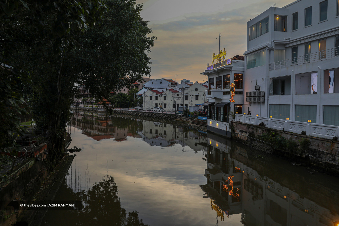 Stillness at the Melaka River. – Azim Rahman/The Vibes pic