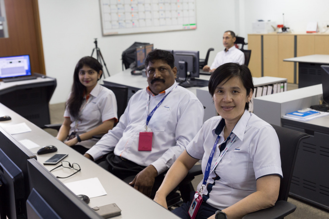 Kuan Chee Shung (R) is the only female orbit analyst in Malaysia. – Pic courtesy of Measat