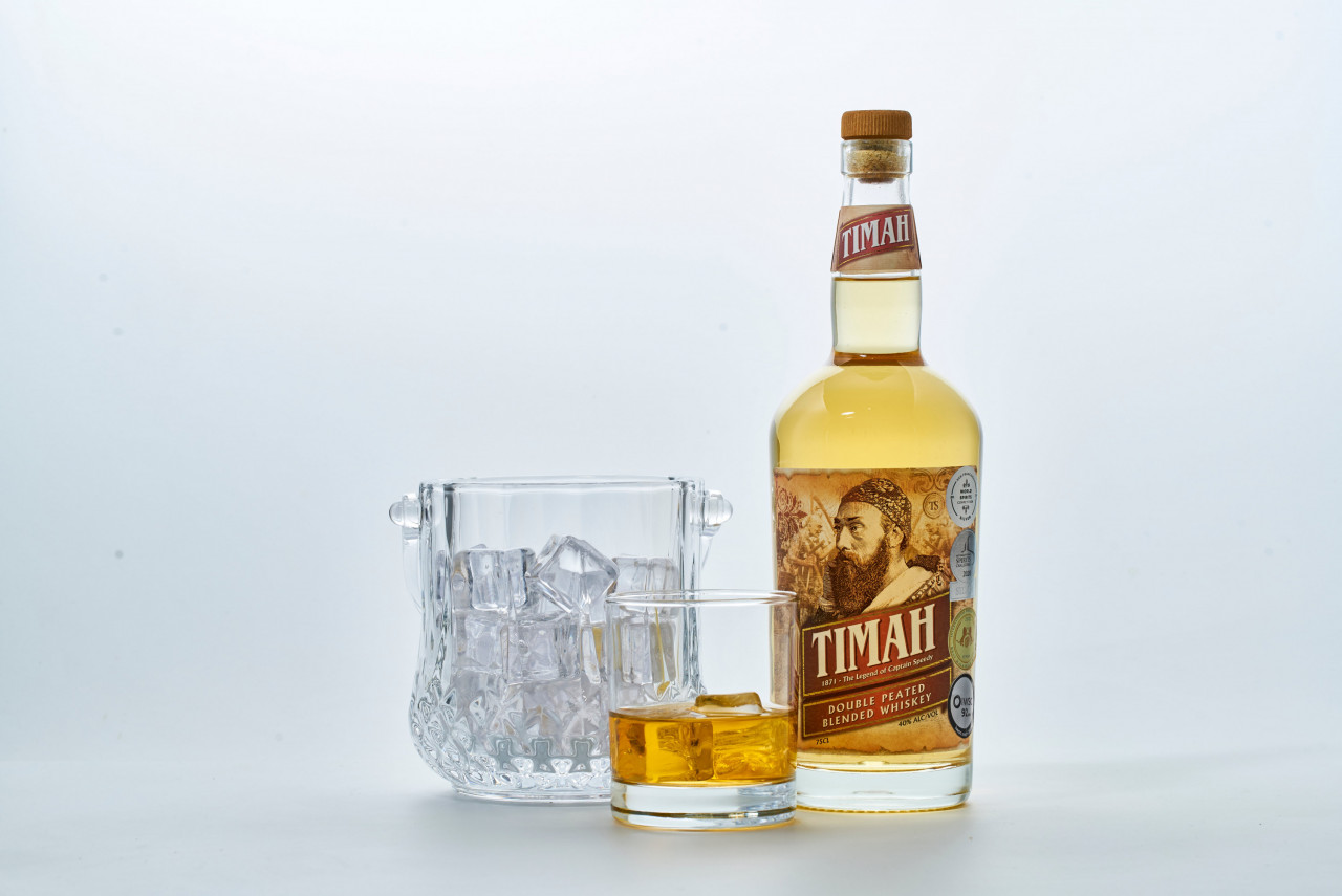 Besides being used in cocktails, Timah can be drank simply on the rocks. – Pic courtesy of Timah