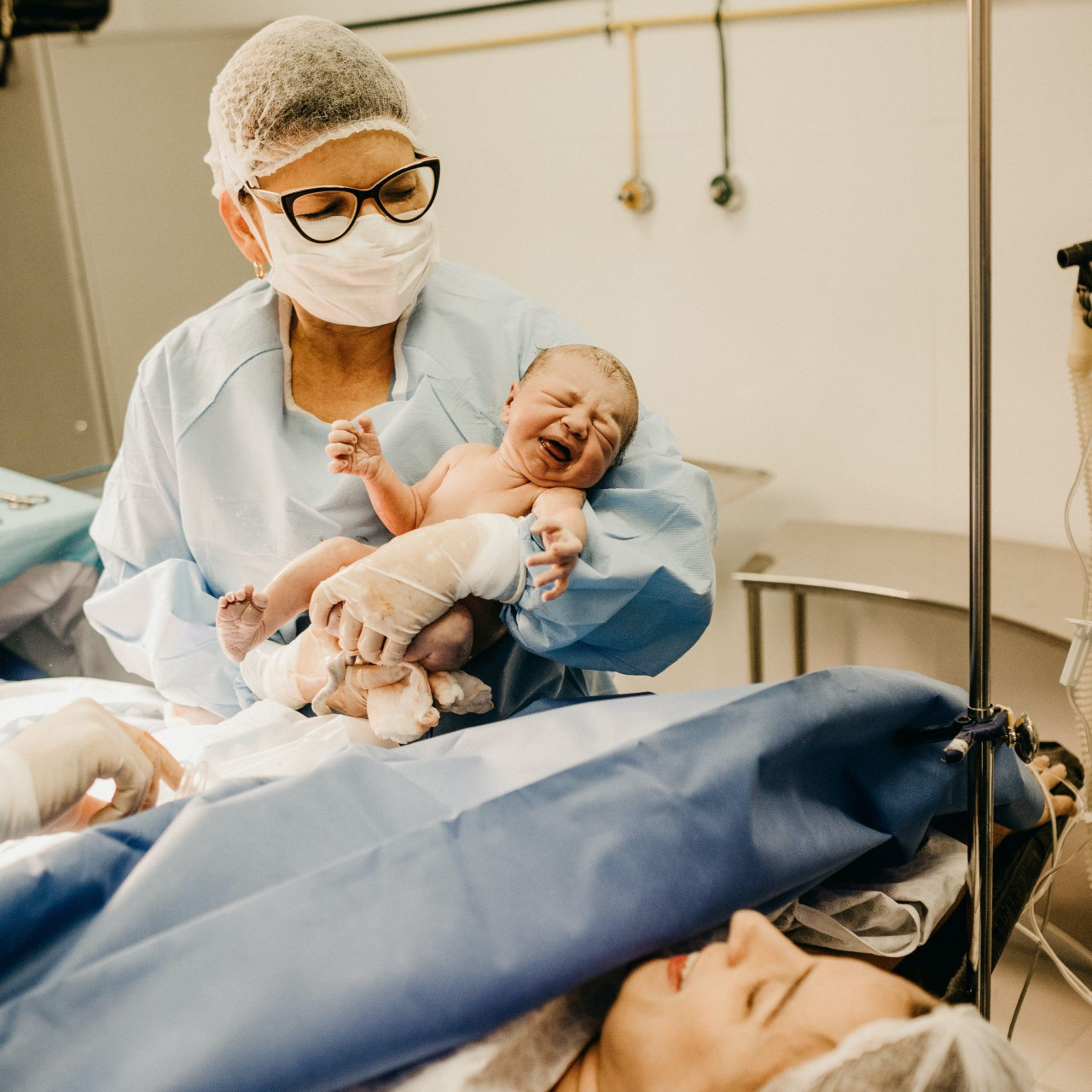 Mothers who take the Tdap vaccine during their pregnancy can drastically reduce the chances their children can get infected by teteanus, diphtheria and pertussis. – Pexels pic