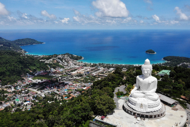 Phuket opens to all vaccinated travellers