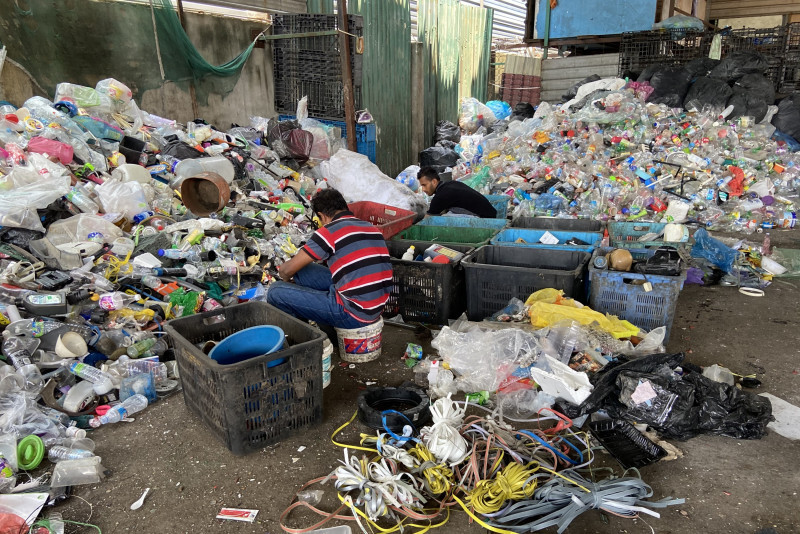Countries eye UN deal to rein in plastic pollution