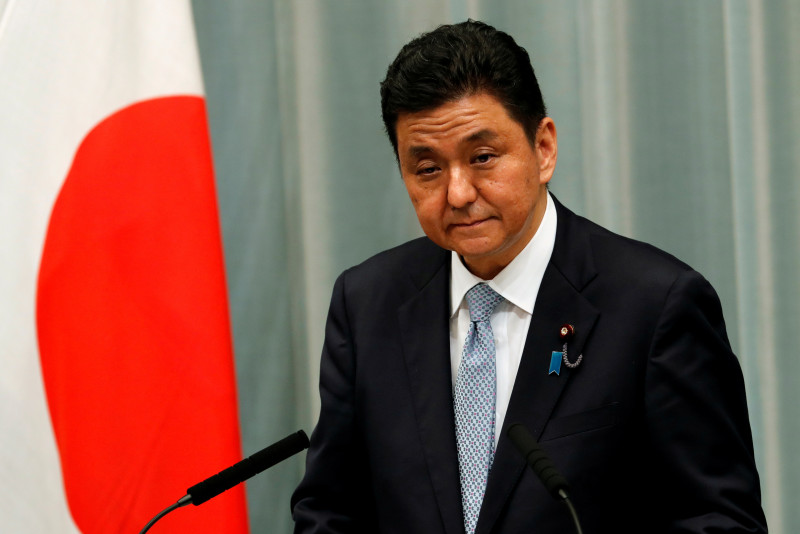 Japan says suspected China sub seen near territorial waters