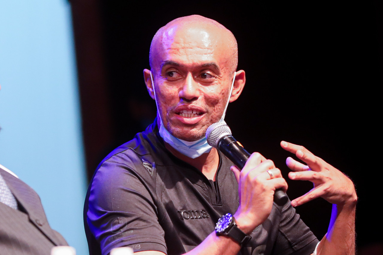 Rapper Syed Ahmad Syed Abdul Rahman Alhadad, popularly known as Altimet, prevailed against Hans Isaac by nine votes to win the post of Ampang PKR division chief. – The Vibes file pic, July 16, 2022