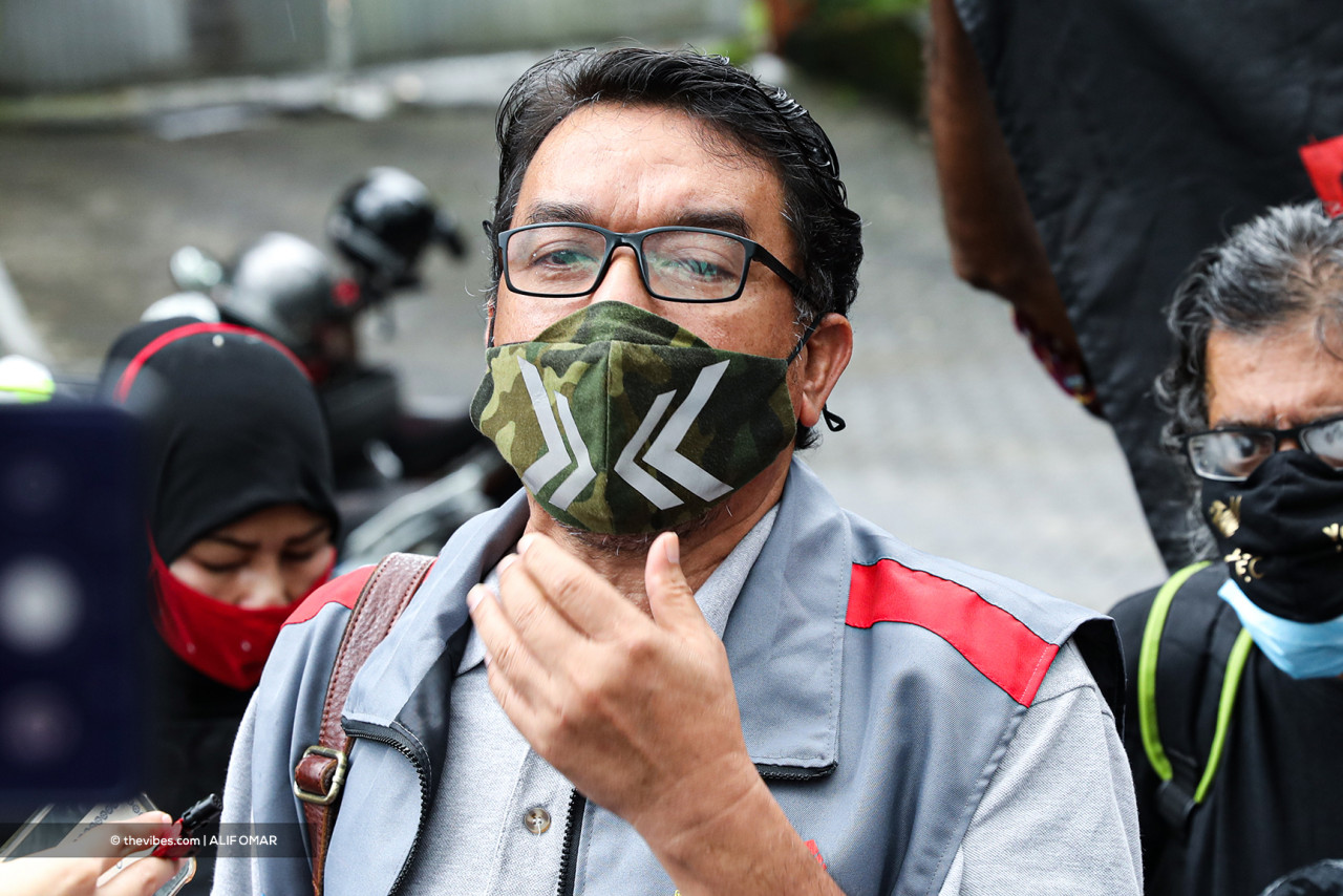 Gabungan Bertindak Memorandum Rakyat Malaysia president Mustapa Mansor urges the government to take the people’s plight seriously. – ALIF OMAR/The Vibes pic, December 2, 2021