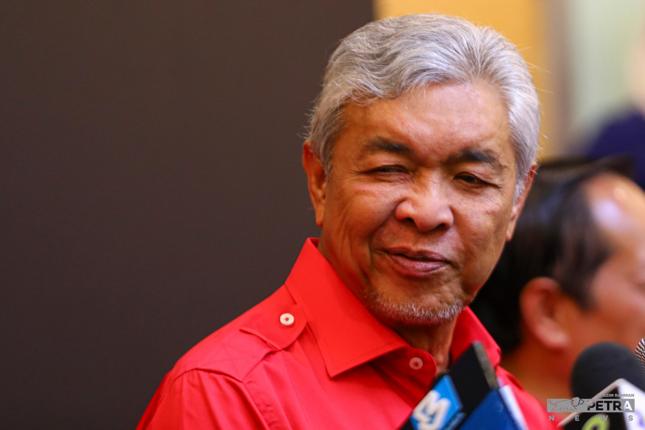 If Prime Minister Datuk Seri Anwar Ibrahim names Umno president Datuk Seri Ahmad Zahid Hamidi (pic) deputy prime minister, discontent is sure to arise considering the latter’s ongoing corruption case. – The Vibes file pic, November 26, 2022
