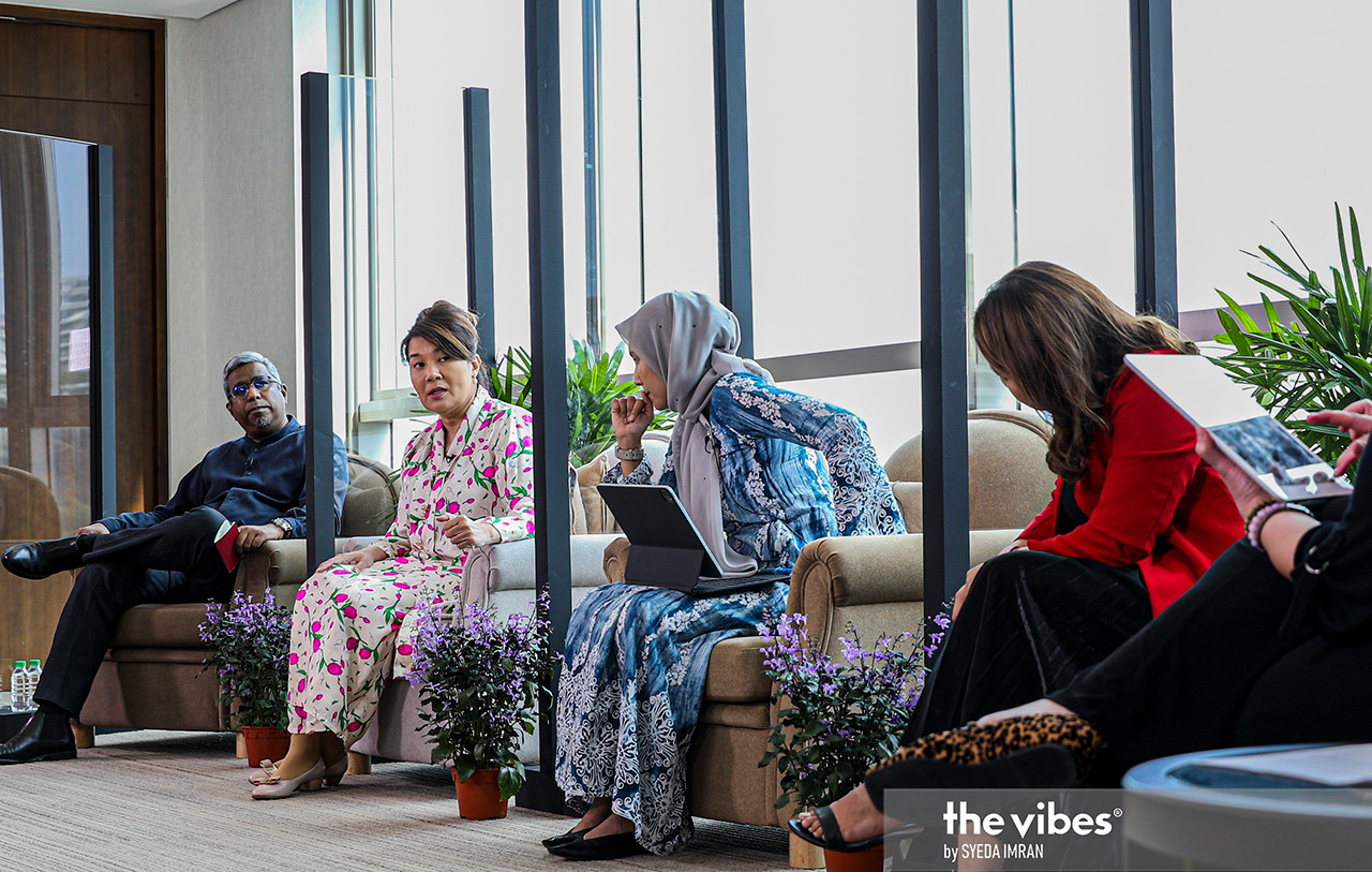 The Vibeinar saw talk revolve around opportunities for women in politics and economics, taking stock of the lottery of birth and if the gig economy is a boon or bane for women. – SYEDA IMRAN/The Vibes, March 6, 2021