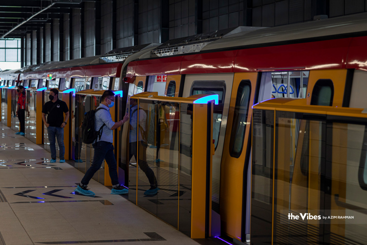 Prasarana Bhd says that the peak hour frequency of the trains on weekdays will be between four to six minutes, while off-peak hours will see trains arriving every seven to ten minutes. – AZIM RAHMAN/The Vibes pic, March 15, 2023