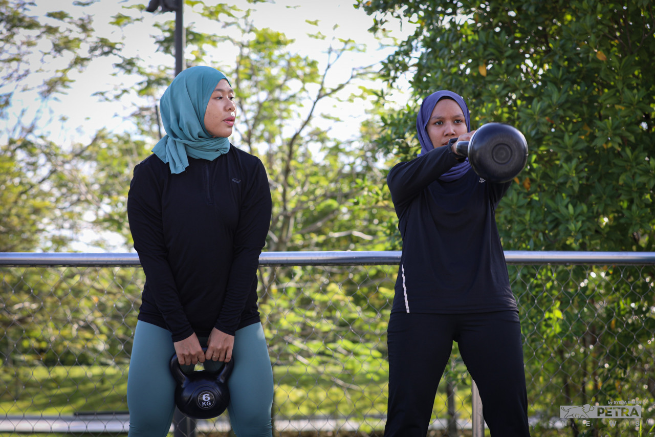 Ili feels inspired to help others learn how to exercise properly just as how other classes have helped improve her health and fitness. – SYEDA IMRAN/The Vibes, April 12, 2022