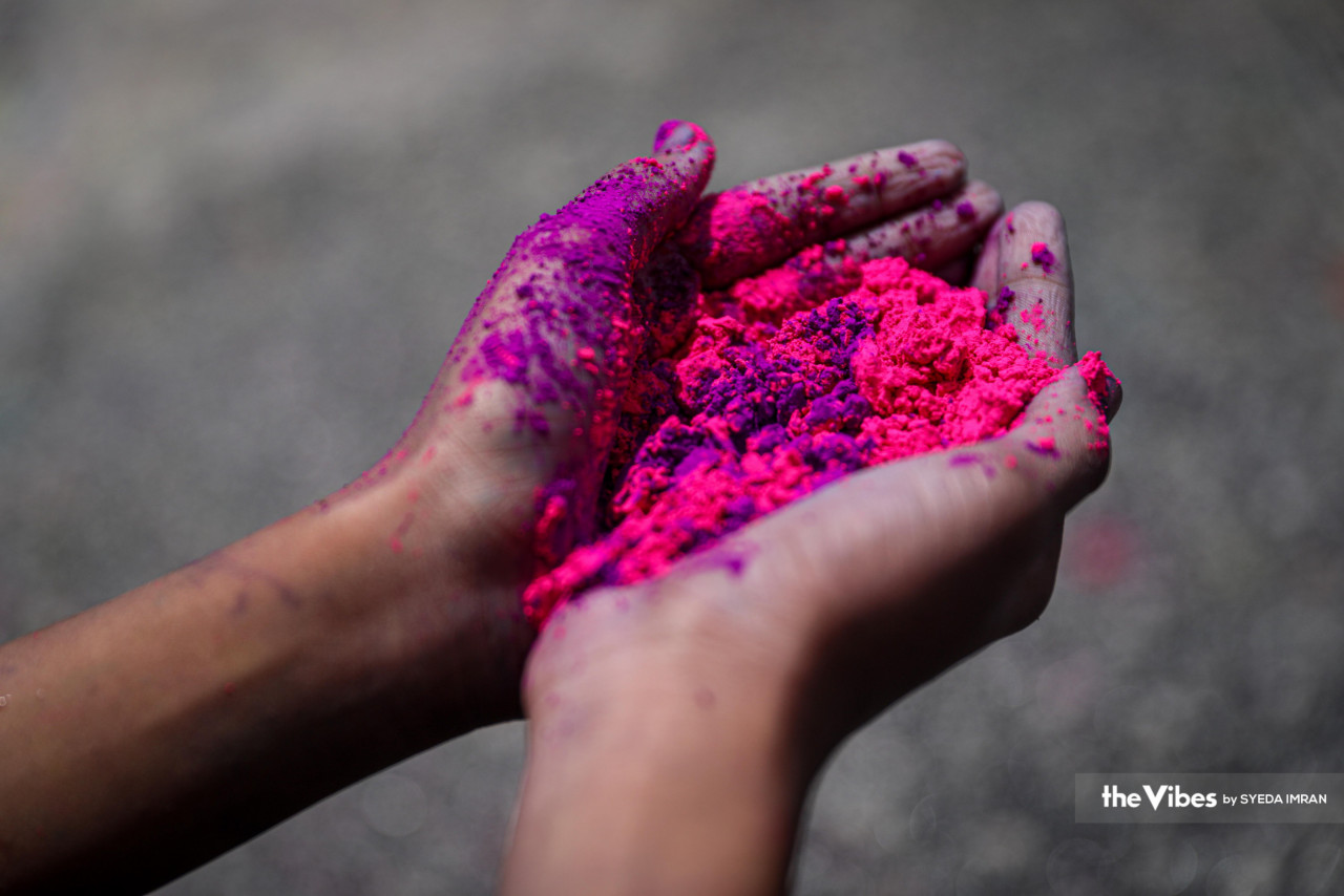 The colourful gulal powder is a central element in Holi celebrations. – SYEDA IMRAN/The Vibes pic, March 22, 2023