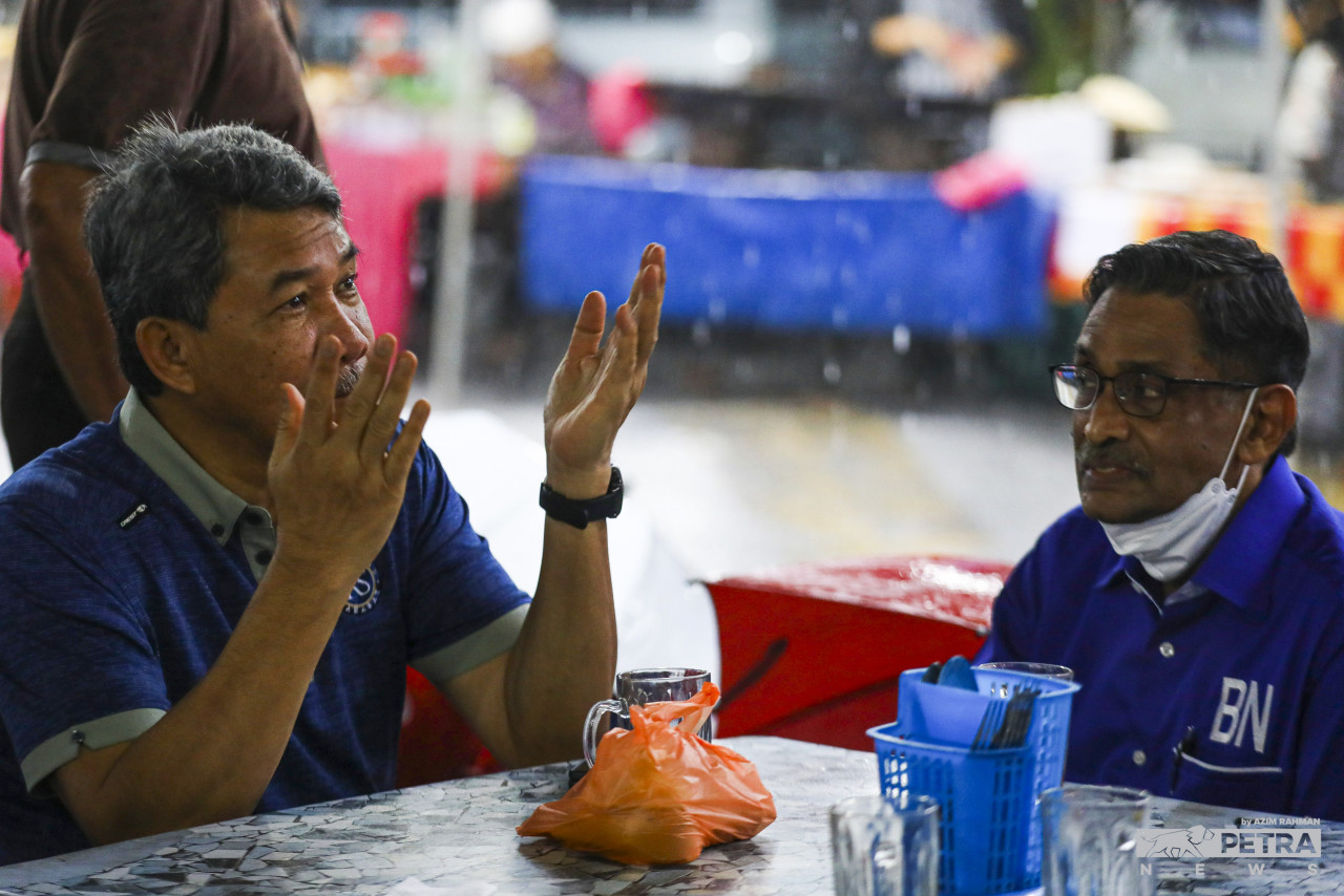 When asked about Datuk Seri Ahmad Zahid Hamidi’s candidacy being detrimental to Umno, Datuk Seri Mohamad Hasan refutes the notion as he said the party president will have his day in court, and so far he has not been found guilty. – AZIM RAHMAN/The Vibes pic, November 9, 2022