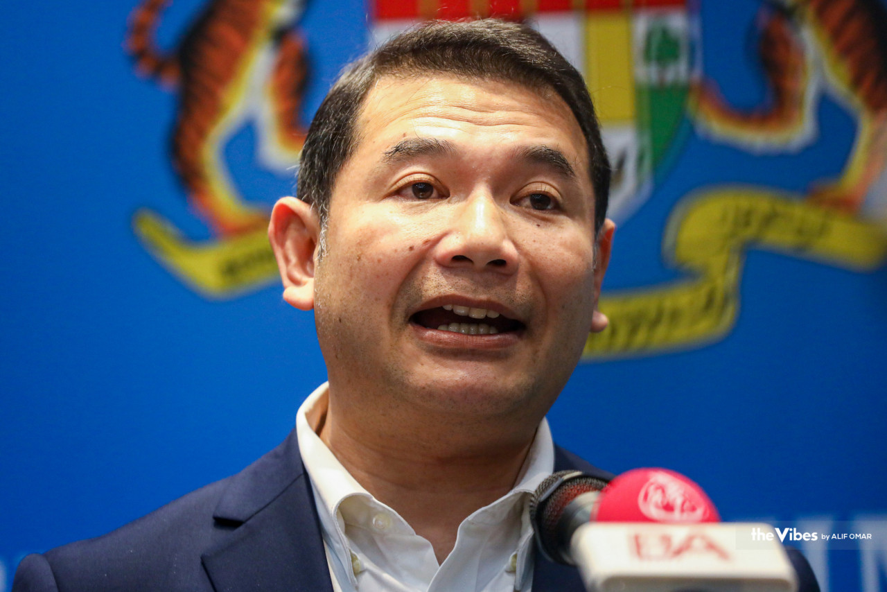 Rafizi Ramli says that the investment amounting to RM25 billion by Infineon is clearly related to the Madani Economy plan designed by Datuk Seri Anwar Ibrahim’s government. – ALIF OMAR/The Vibes file pic, August 7, 2023
