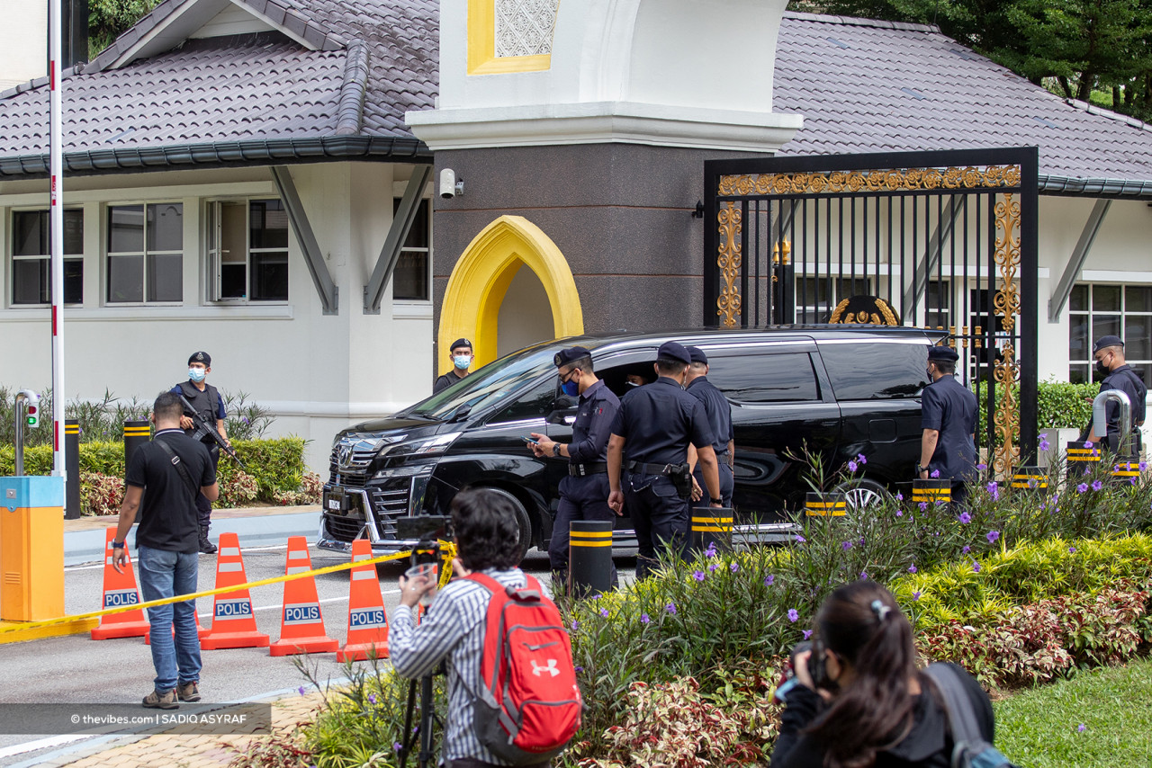 PAS deputy president Datuk Seri Tuan Ibrahim Tuan Man was sent on behalf of the PAS leadership for the audience with the Agong today. – SADIQ ASYRAF/The Vibes pic, June 10, 2021
