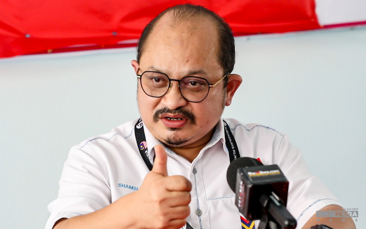 PKR information chief Datuk Seri Shamsul Iskandar Md Akin says Pakatan Harapan convention is to discuss any plan to cooperate with PAS with the PH leadership before a decision can be made. – The Vibes file pic, April 21, 2022