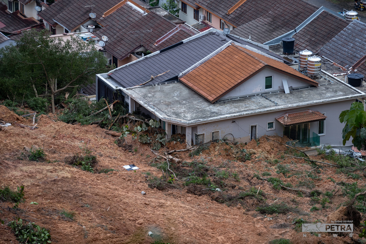 Given the long history of landslides and tragedies involving lives and properties over the years, Zafrul Fazry Mohd Fauzi says that the council is serious about taking precautionary measures. – SADIQ ASYRAF/The Vibes file pic, January 23, 2023