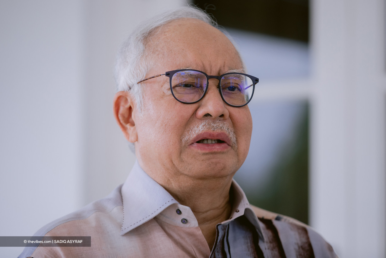 Should the court decide, in one of his other trials, that Datuk Seri Najib Razak spend 20 years in jail, then the Umno man, while carrying his sentences out concurrently, will stay behind bars for two decades, beginning the date of its commencement. – The Vibes file pic, August 28, 2022