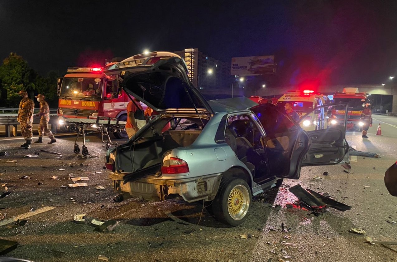 According to the Selangor Fire and Rescue Department, the victims have been identified as P. Puvaaneshwaran, 28; Lai Mun Fai, 28; Eng Siew Hooi, 31 and Leong Man Yuen, 27. – Selangor Fire and Rescue Department pic, June 11, 2022