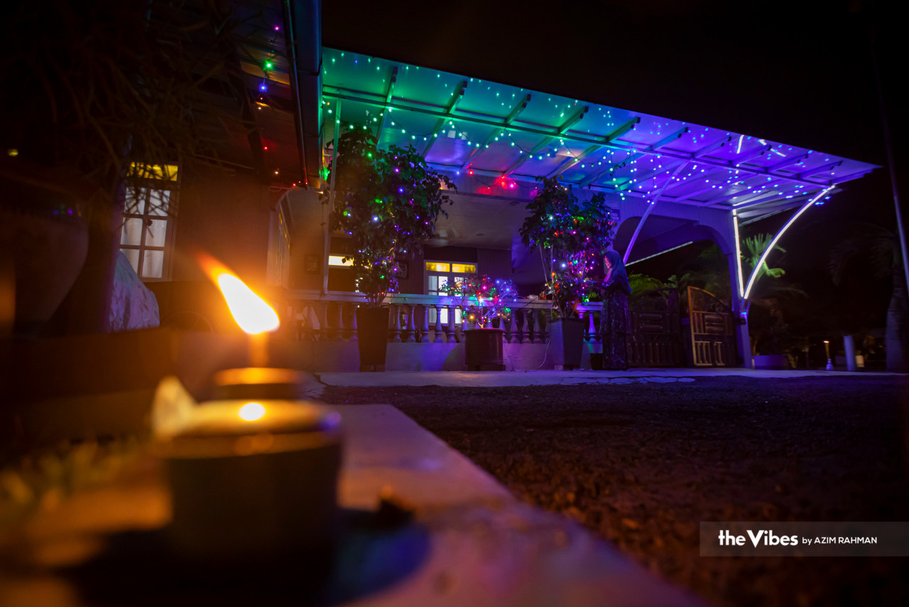 Kg Jenjarom’s Hari Raya celebrations are a visual treat as the colourful lights at every home create a unique and stunning display. – AZIM RAHMAN/The Vibes pic, April 21, 2023