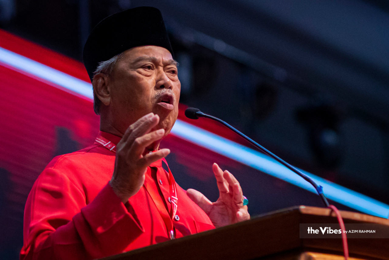In their judicial review application, Tan Sri Muhyiddin Yassin (pic) and Datuk Suhaimi Yahya are requesting the court to order MACC to unfreeze a sum of RM4.353 million pertaining to expenses, operations and management of the party. – AZIM RAHMAN/The Vibes file pic, May 2, 2023