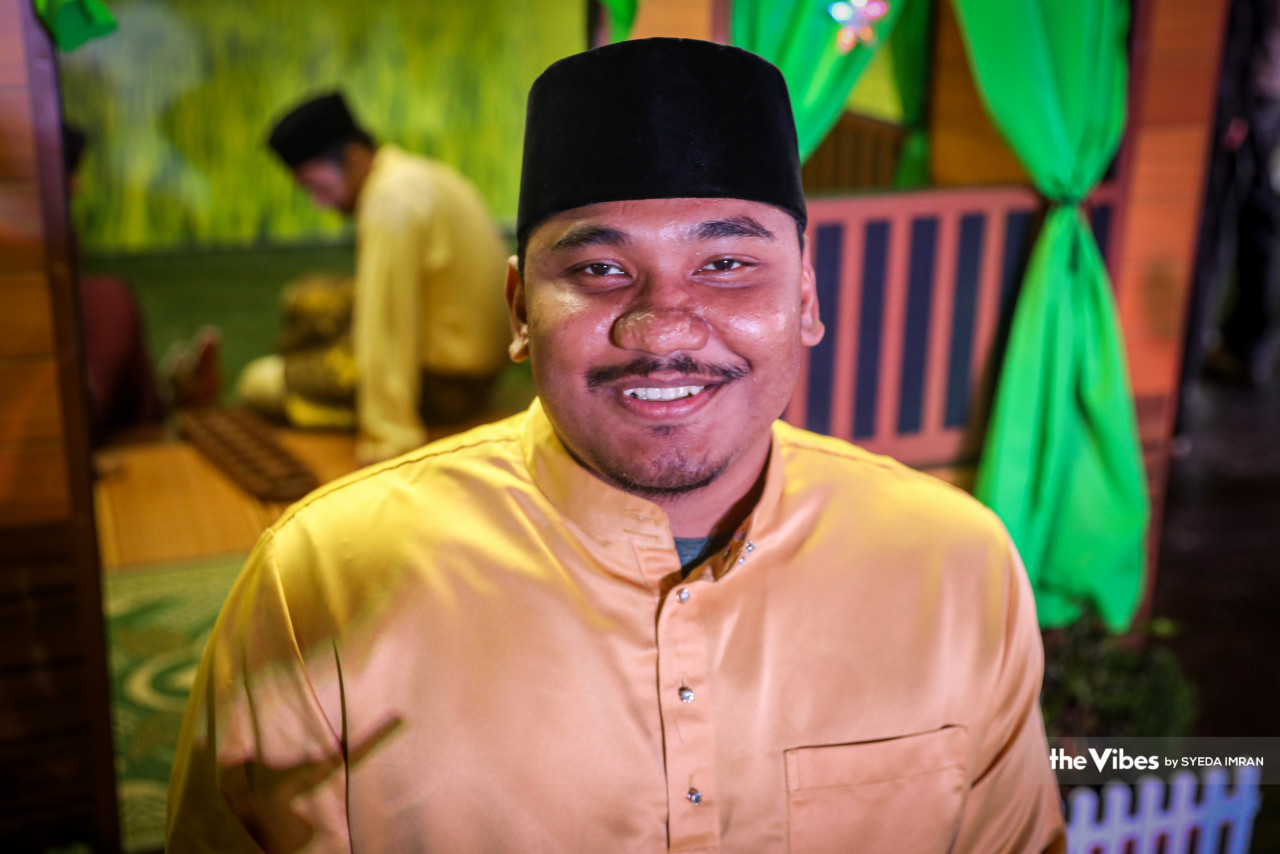 Mohamad Zikri Zakaria says that his family rarely buys lemang, because most of the time they make it themselves. – SYEDA IMRAN/The Vibes pic, April 22, 2023