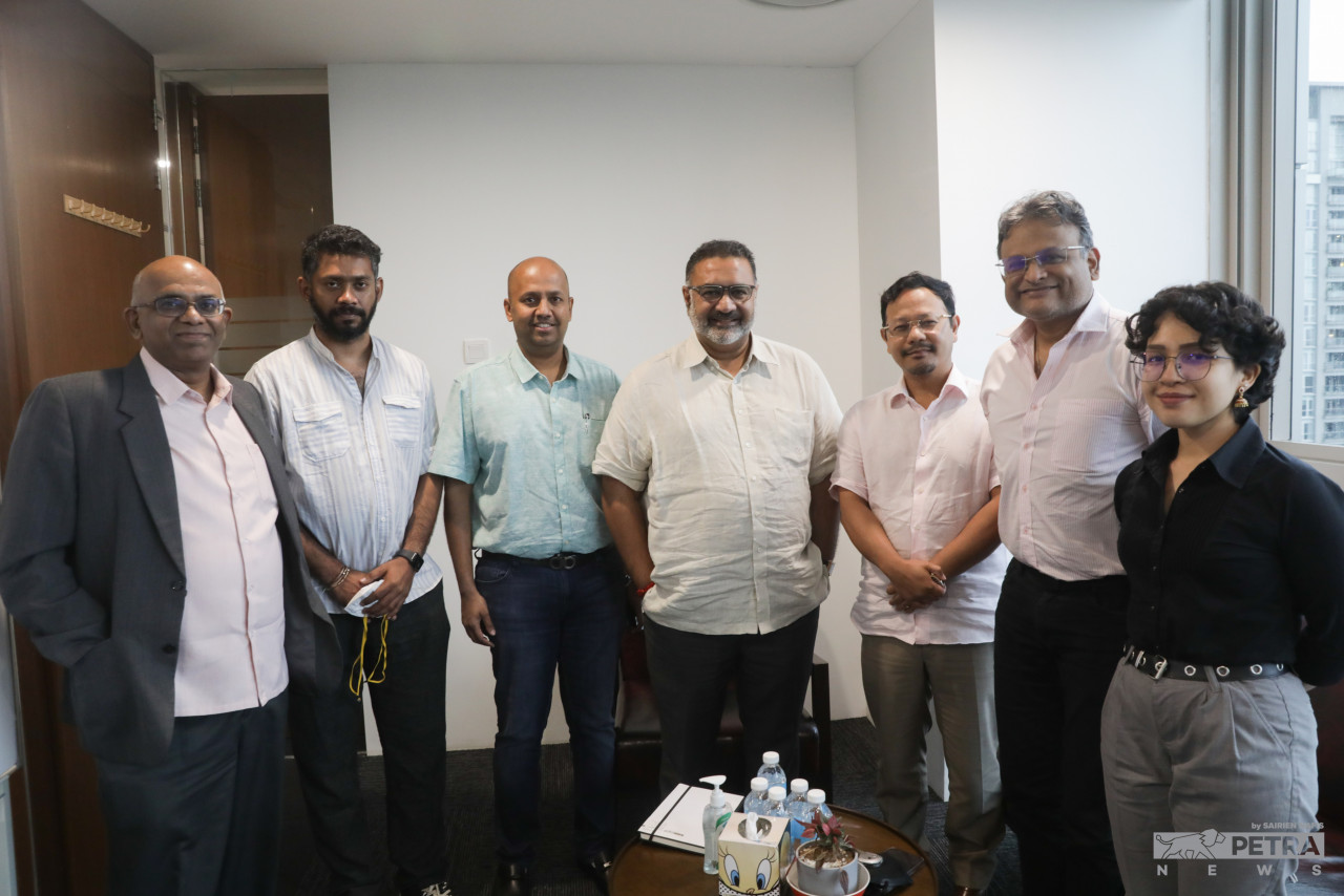 Home Minister James Sangma (third from right) during a recent personal visit to Kuala Lumpur as a guest of Datuk (Dr) Vinod Sekhar (fourth from right), chairman and chief executive of PETRA Group. Sangma says efforts are being made to bank more on tourism by taking advantage of the natural attractions that Meghalaya is endowed with. – SAIRIEN NAFIS/The Vibes pic, June 21, 2022