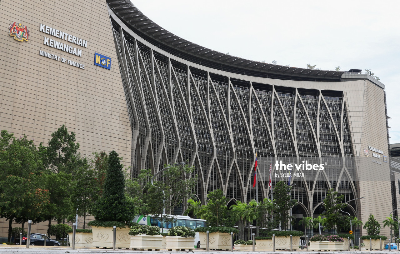 Sim Tze Tzin urges the Finance Ministry to reform the current tax exemption application process and system for farmers. – The Vibes file pic, October 2, 2022