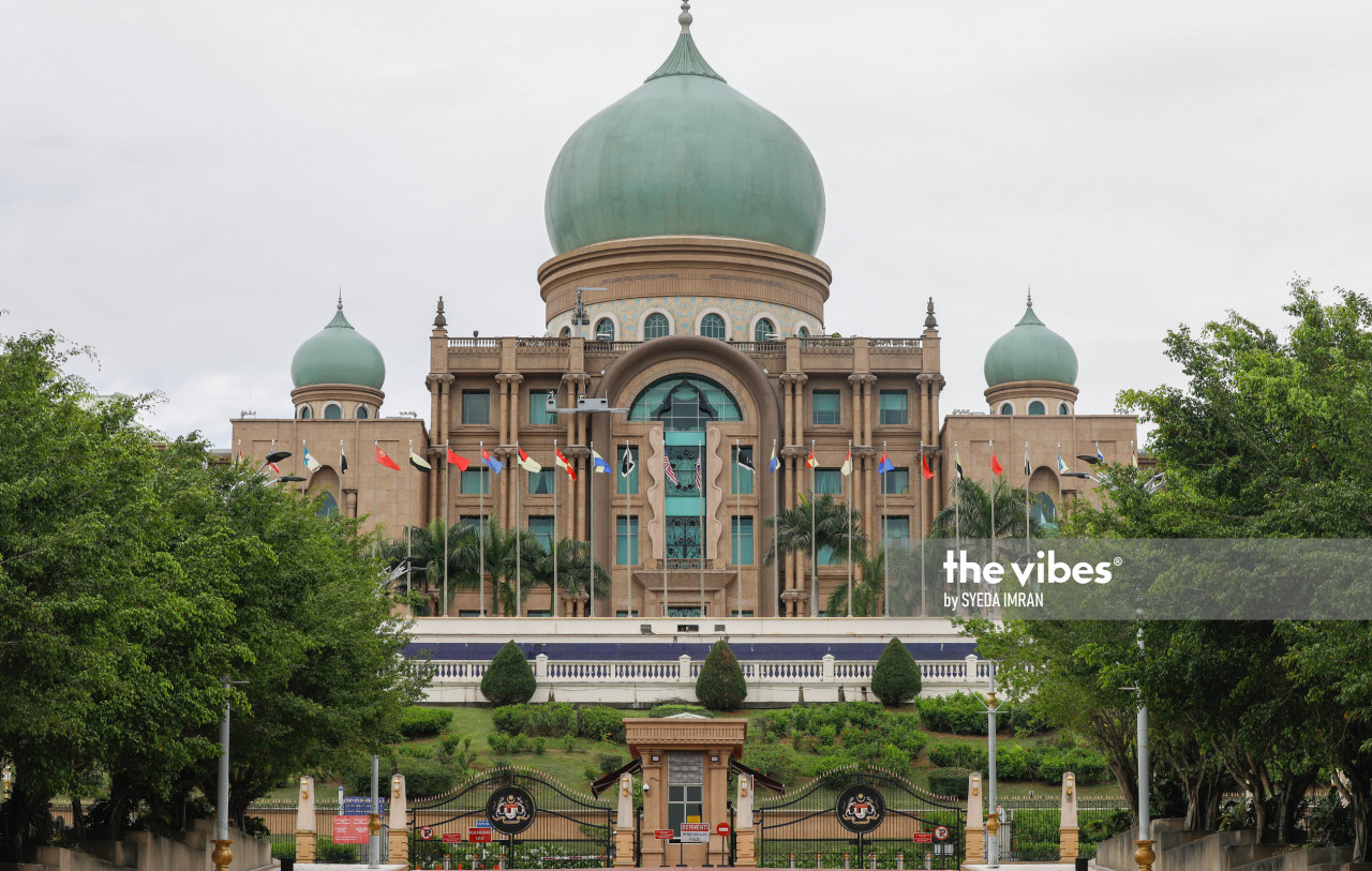 Recordings of phone conversations related to party-hopping MPs are likely to emerge as the Perikatan government does not have a clear majority, says Datuk Mohd Puad Zarkashi. – The Vibes file pic, April 7, 2021