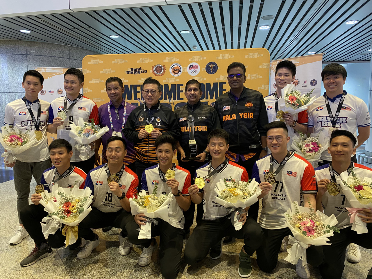 Malaysia captured the men’s World Dodgeball Championships gold medal for the third time after beating Australia 10-5 in Edmonton, Canada on September 5. – Malaysia Association of Dodgeball pic, September 14, 2022