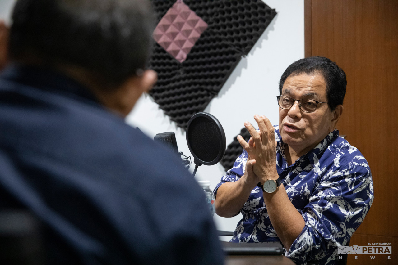 Malaysian media has been exercising utmost restraint in handling matters pertaining to race relations, Tan Sri Johan Jaaffar writes. – AZIM RAHMAN/The Vibes file pic, March 23, 2023