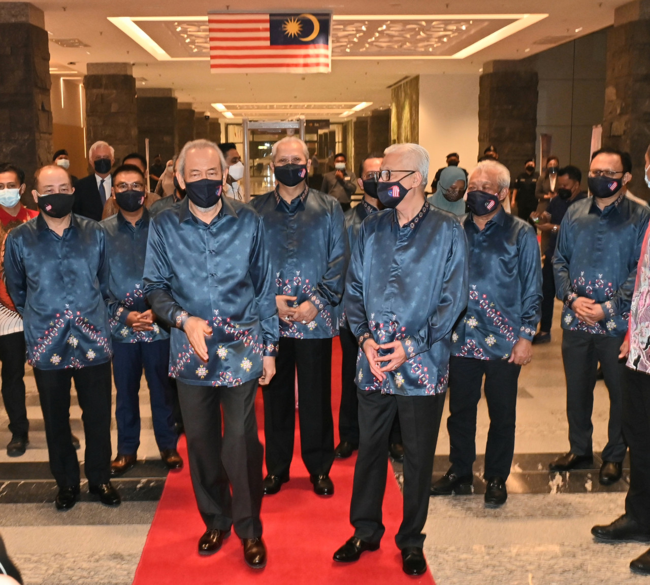 Prime Minister Datuk Seri Ismail Sabri Yaakob (front, right), Yang di-Pertua Negeri Tun Juhar Mahiruddin (front-right) and Sabah Chief Minister Datuk Seri Hajiji Mohd Noor (back, left) arriving at the Sabah International Convention Centre here today. – Pic courtesy of Chief Minister’s Department, September 16, 2021