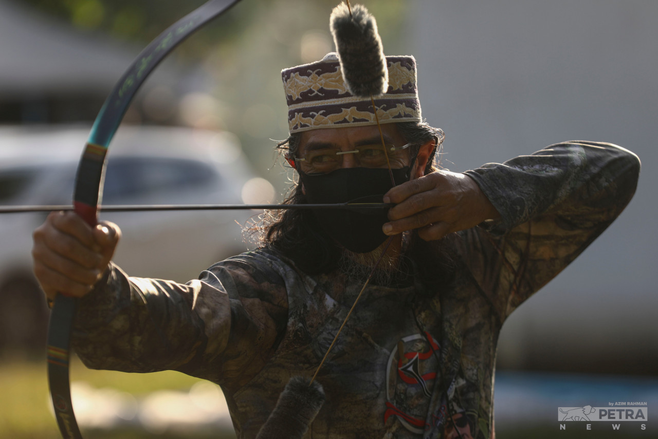 The Vibes speaks to master craftsman Sufyan Mohd Salleh behind Taming Sari Archery at his home and workshop in Durian Tunggal, Melaka to discover the fascination of an ancient practice and how it has kept hold in the hearts of men. – AZIM RAHMAN/The Vibes pic, January 8, 2023