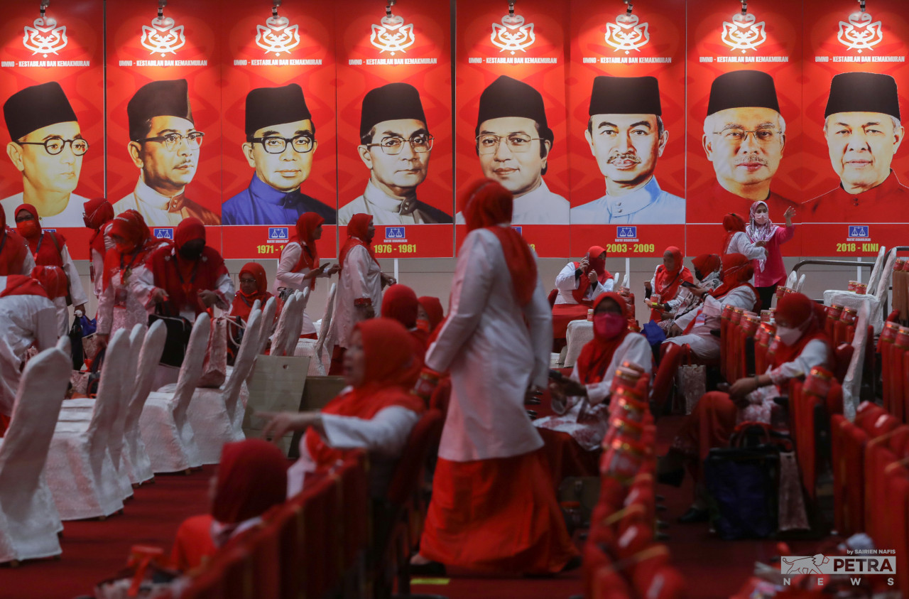 Datuk Muhamad Muqharabbin Mokhtarrudin (not pictured), an executive councillor in Umno Youth, says that any move to prohibit open party elections would serve to hinder democracy in the organisation. – SAIRIEN NAFIS/The Vibes pic, December 26, 2022 