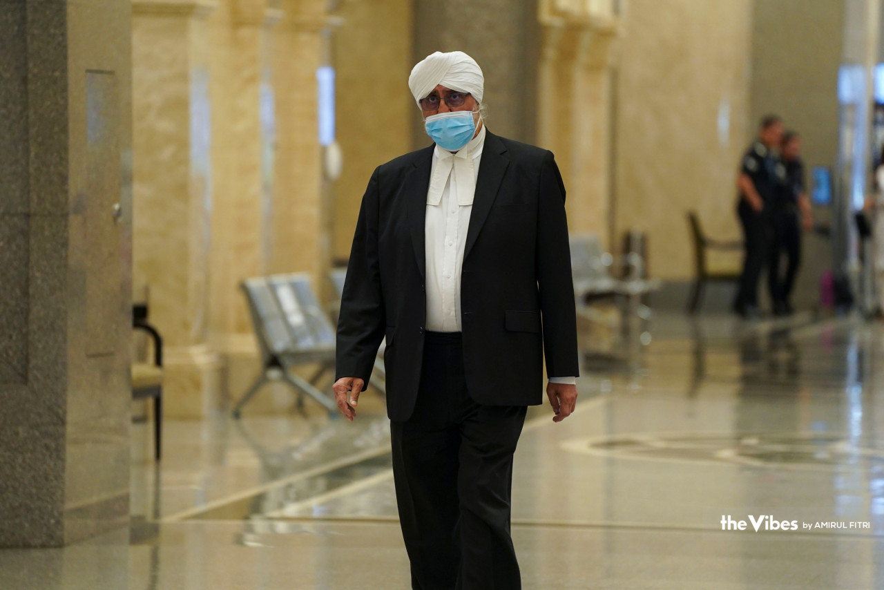 The Attorney-General’s Chambers is represented by federal counsel Shamsul Bolhassan, while Datuk Akberdin Abd Kader and Datuk Jagjit Singh (pic) represent Datin Seri Rosmah Mansor. – AMIRUL FITRI HAMIZAN/The Vibes pic, May 18, 2023