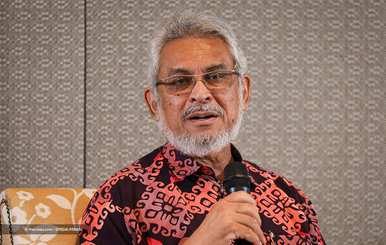 Amanah communications director Khalid Samad says it was only right for the government to accord such respect to the main opposition bloc by signing the memorandum of understanding last September. – The Vibes file pic, August 5, 2022