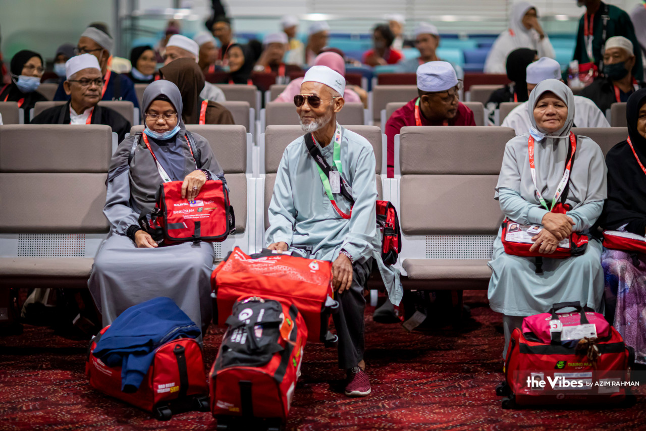 This year, over 36,100 Malaysian pilgrims will participate in haj, reaching our official quota. – AZIM RAHMAN/The Vibes pic, May 21, 2023