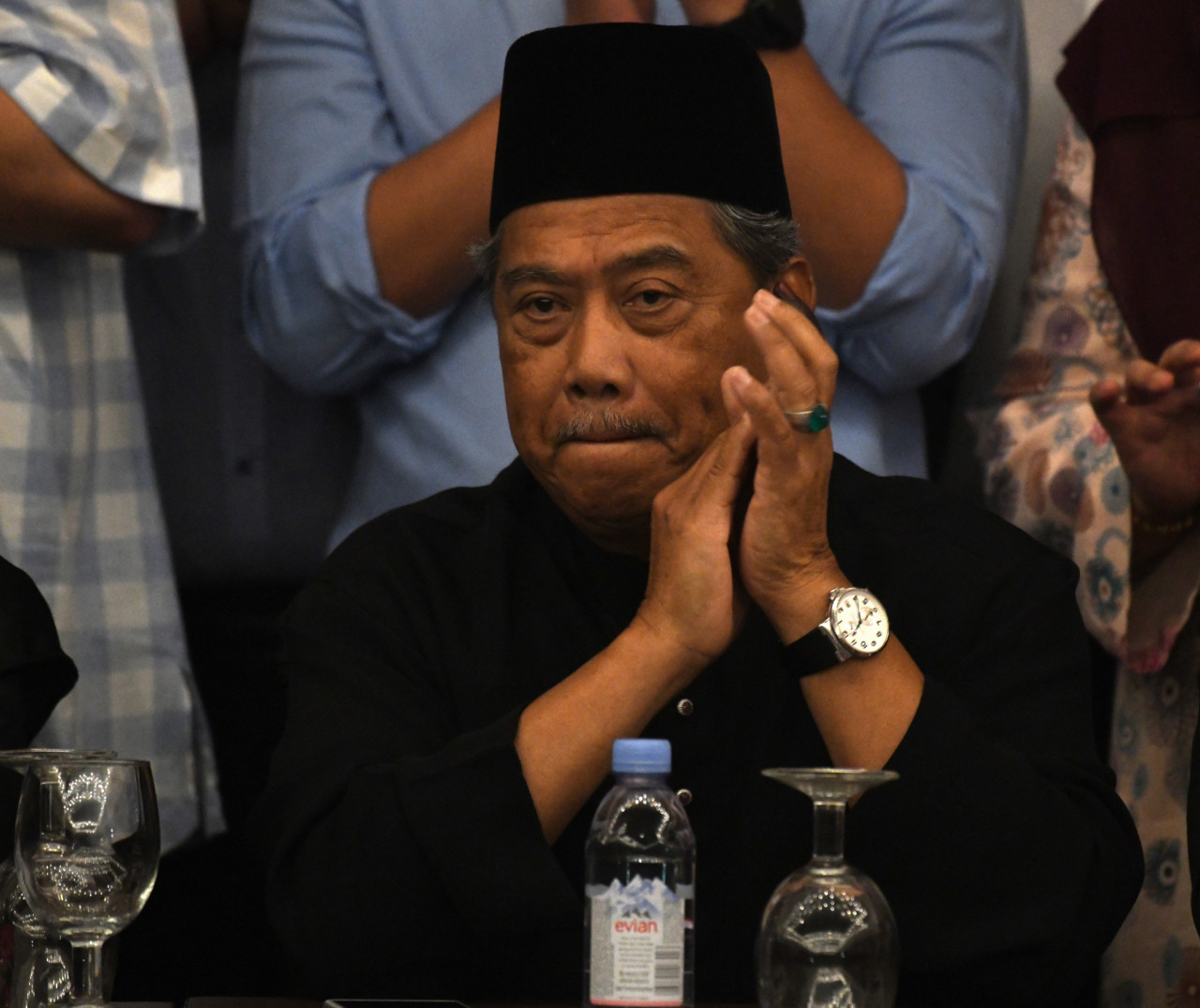 Datuk Seri Najib Razak had sacked former Umno deputy president Tan Sri Muhyiddin Yassin and vice-president Datuk Seri Mohd Shafie Apdal over their constant criticism of 1MDB, in an attempt to quell dissent within Umno and stamp his authority on the party. – AFP pic, September 14, 2021