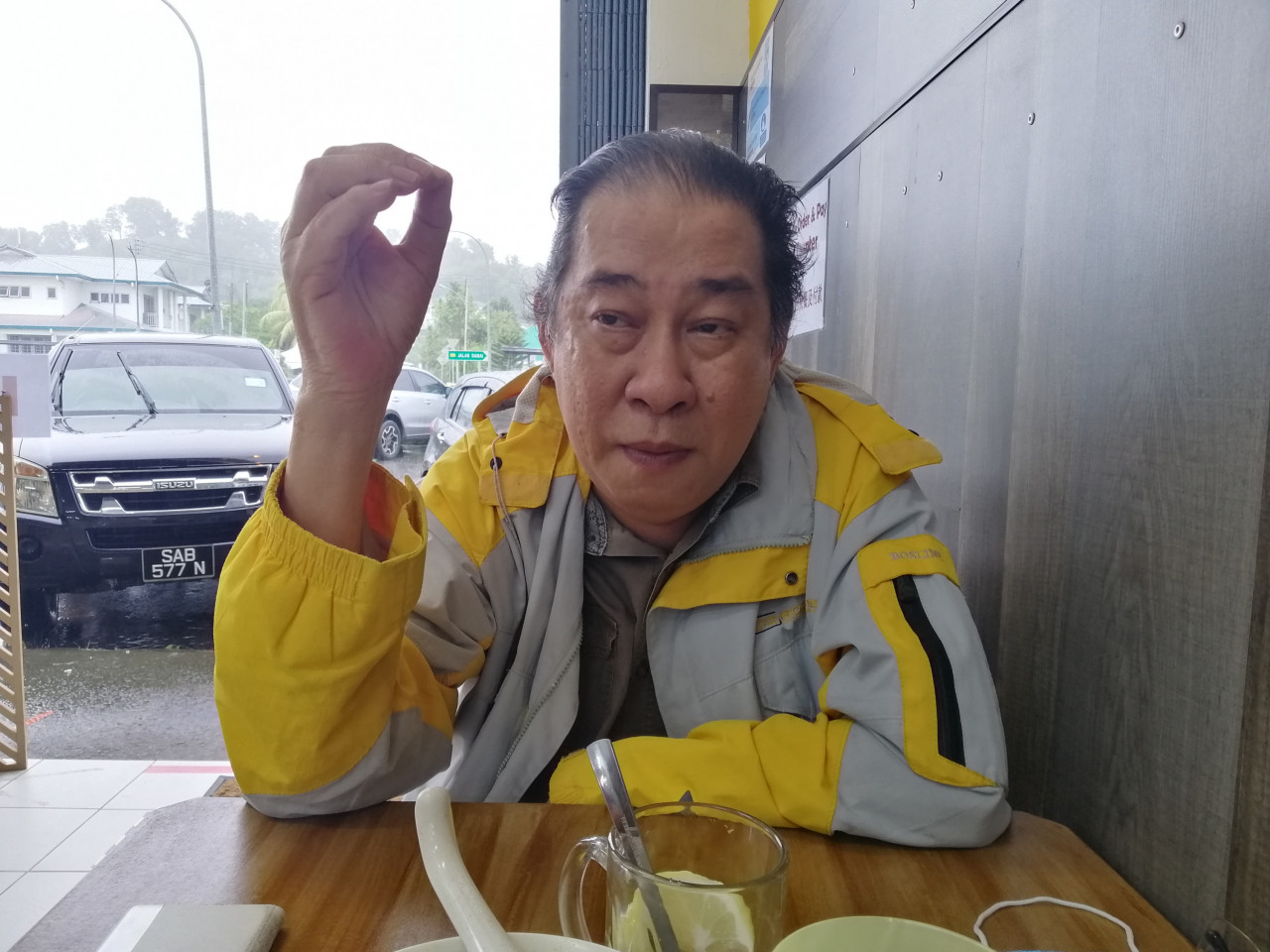 Zainnal Ajamain blames the attorney-general, who is supposed to be well-versed in the constitution, for failing to advise the prime minister with regard to the latter’s declaration of Sabah and Sarawak as regions. – File pic, April 13, 2021